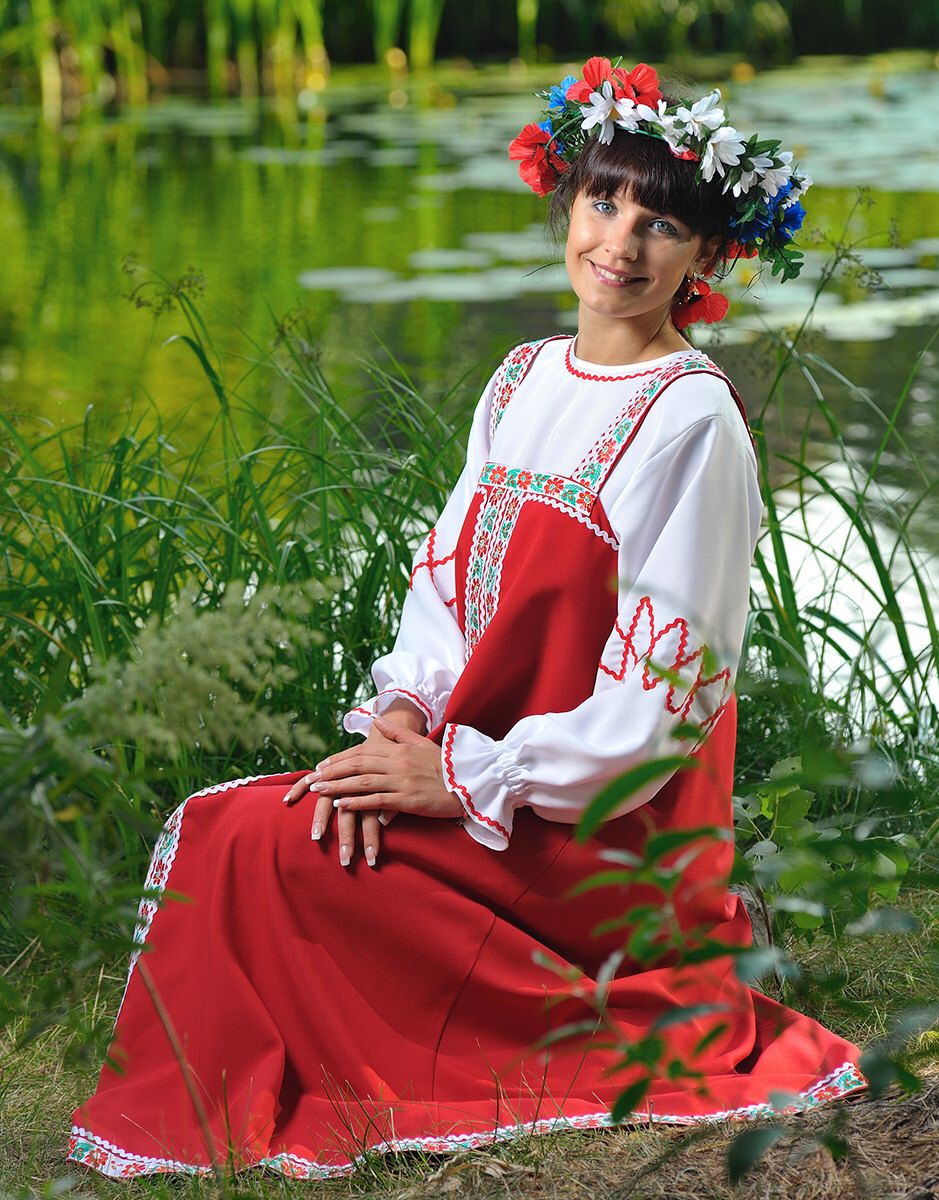 Beautiful girl Girls in Slavic costumes in Bogota