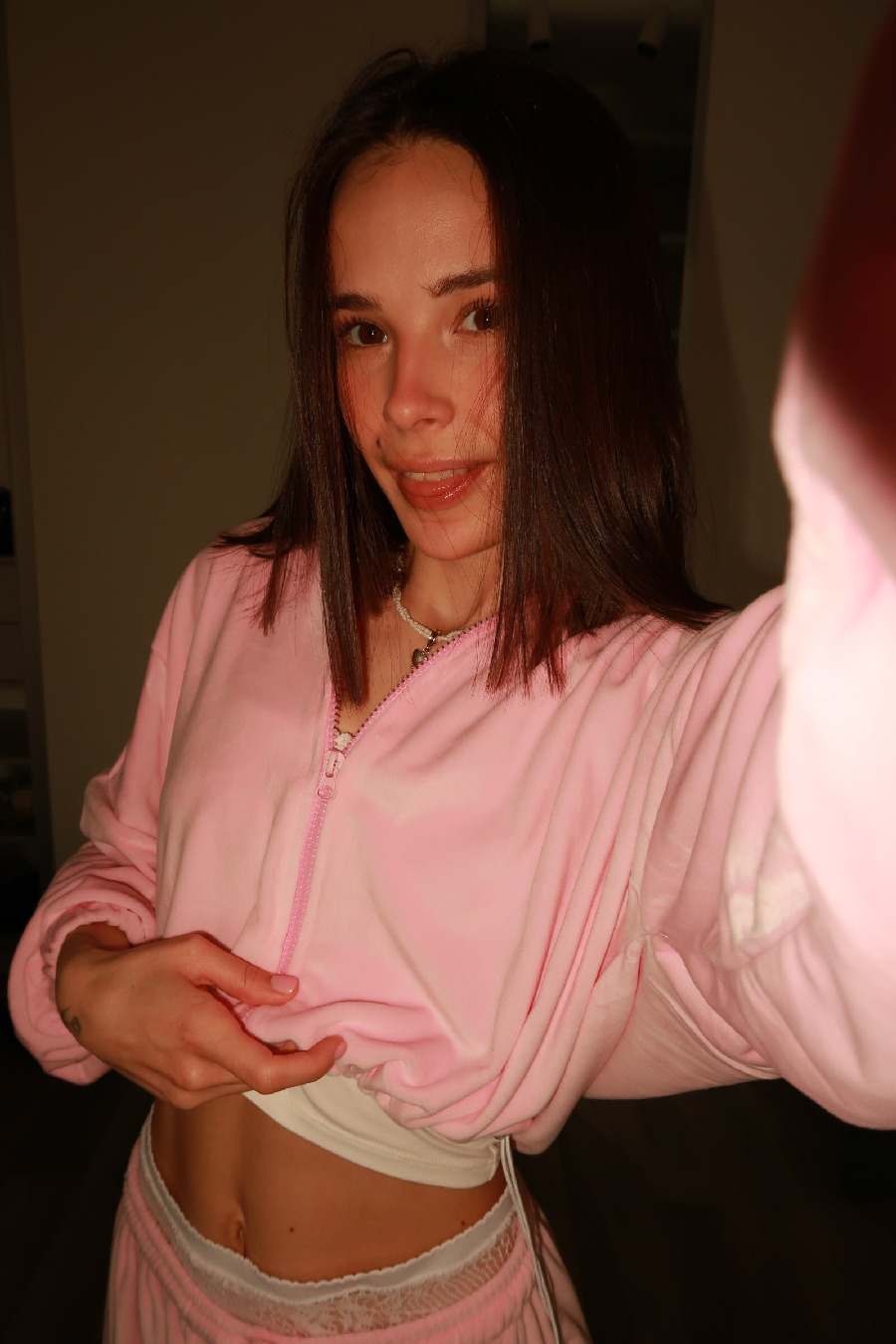 Tina brings the glow — live moments in Bogota